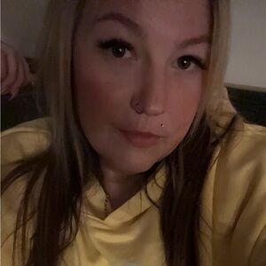 Meet your Posher, Kimberly